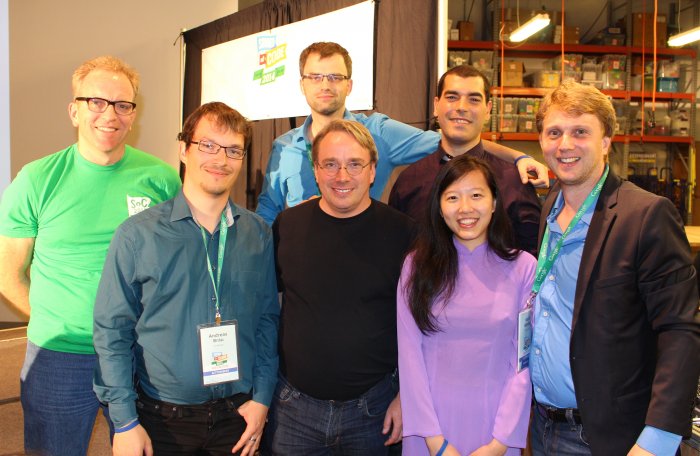 Linus Torvalds FOSSASIA Meetup at Google Reunion with Hong Phuc Dang, Dirk Hohndel, Mario Behling